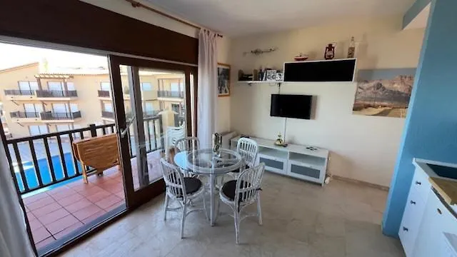 Apartamento L'Escala شقة