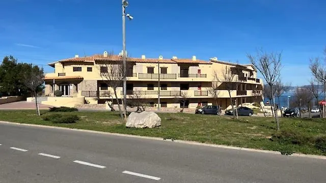 Apartamento L'Escala شقة *