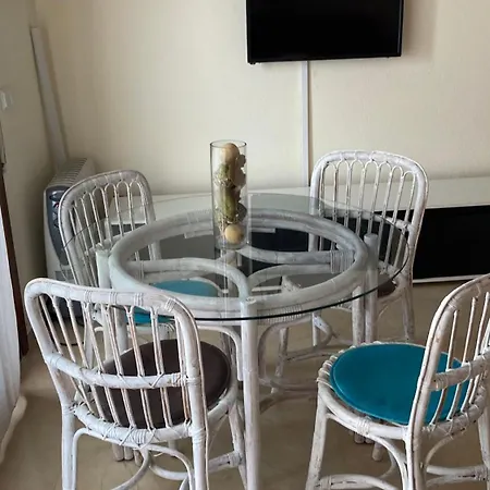 Apartamento L'Escala Apartment *