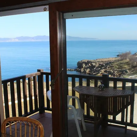 Apartamento L'Escala Apartment *